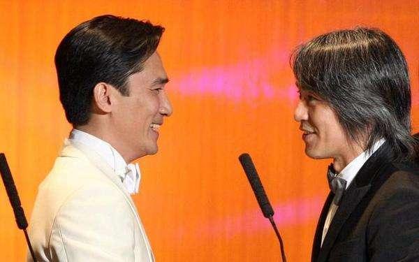 周星驰咏春vs甄子丹咏春,周星驰真是个高手粤语