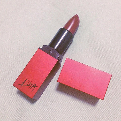 口红别乱买，这些颜色让你看上去白两个度！