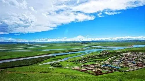 成都周边一天自驾游去哪里,春节成都附近3天自驾游哪里耍