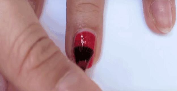 美甲款式推荐2024夏款手绘美甲,美甲款式手绘爆款美甲图显白