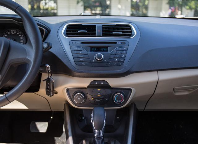 2021福睿斯1.5l自动钻石版测评,油耗福睿斯