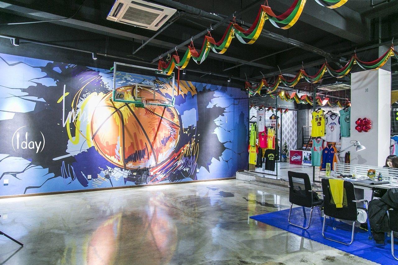 爱篮球又爱美食,南京这样的好青年篮道不迷人咩