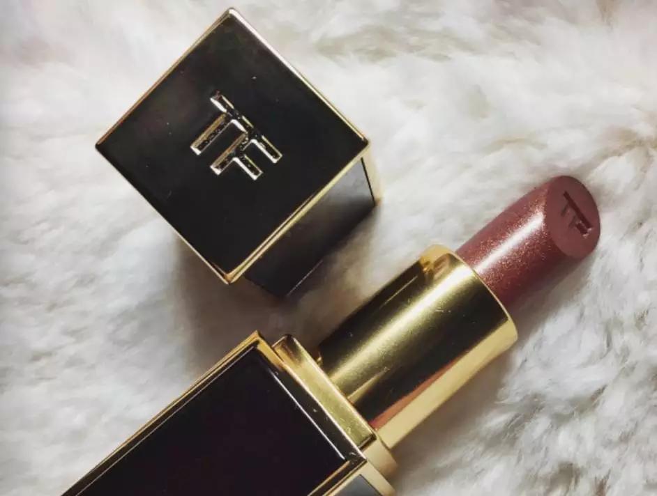 赌上所有红包，我预测这几款口红将刷爆2017年朋友圈！