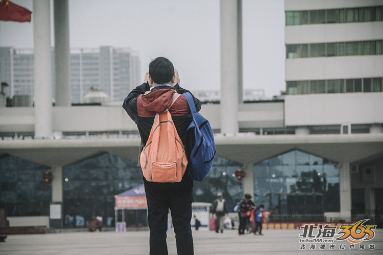 大年初七，北海火车站的离别人潮