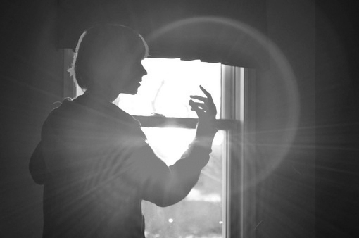 原创|《梦里花落知多少》她说她爱他,那年青梅伴竹马