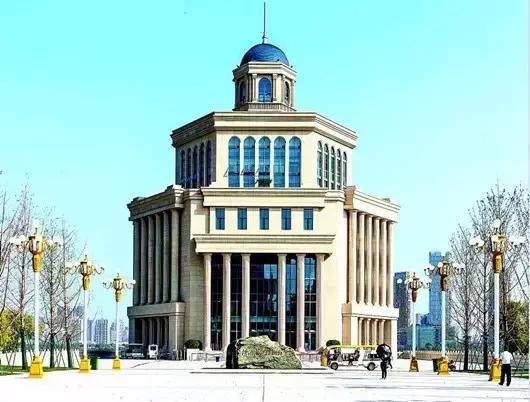 武汉这几年为什么这么火,武汉新的一年从哪开始