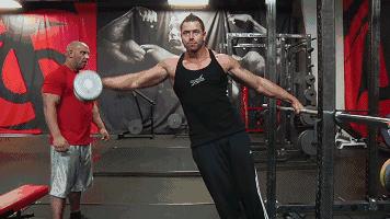 怎么样解决健身带来的肩部关节疼,健身房肩部疼痛训练计划