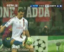 足球骚操作花式颠球,伊布十大变态进球