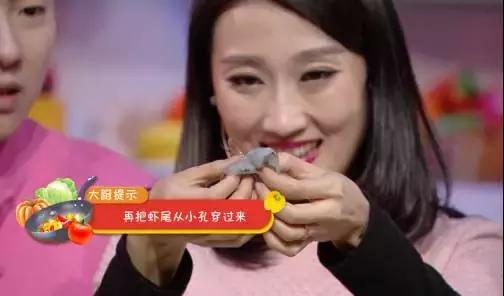 吃虾头会中毒吗,吃虾头会引起发烧吗