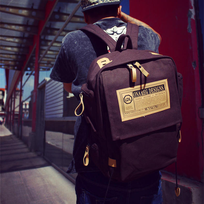 肆意青春的潮流背包，借我一刻光阴行走天下！