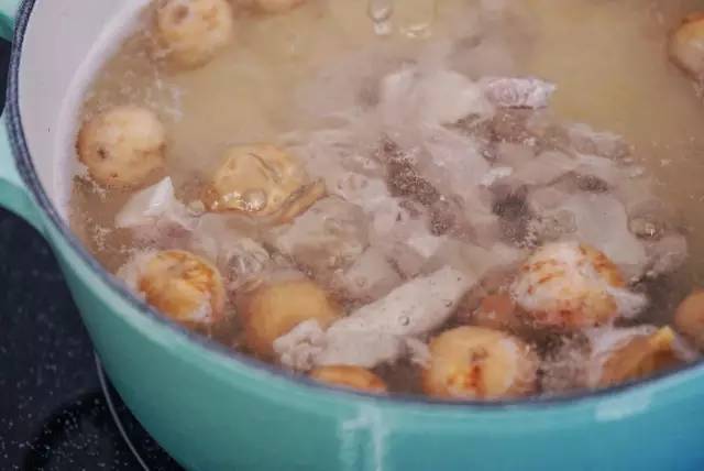 浜彈姘存灉鐢樼敎,浜彈鏃犺姳鏋滃甫鏉ョ殑鐢滆湝