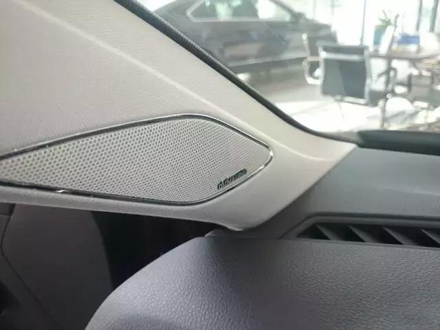 百万级别音响最好的车,顶级音响1000万