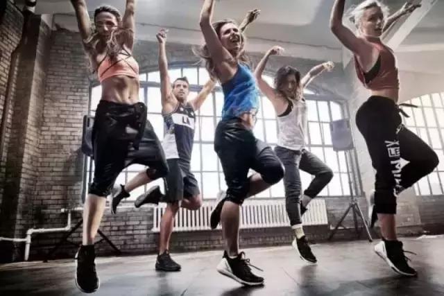 閿愭澶忓鍋ヨ韩,鍋ヨ韩濂崇閿愭