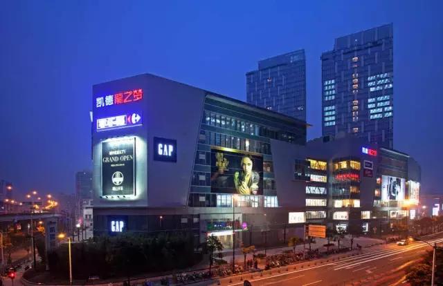 上海各商场停车场收费标准,上海哪个区停车费最便宜