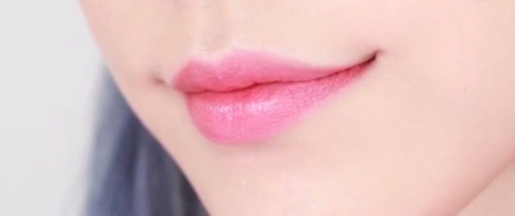 一款具有减龄效果的妆容,一款清新的女神妆容