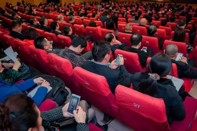 关于法令纹的种种误解,法令纹出现不要怕选对方法很重要