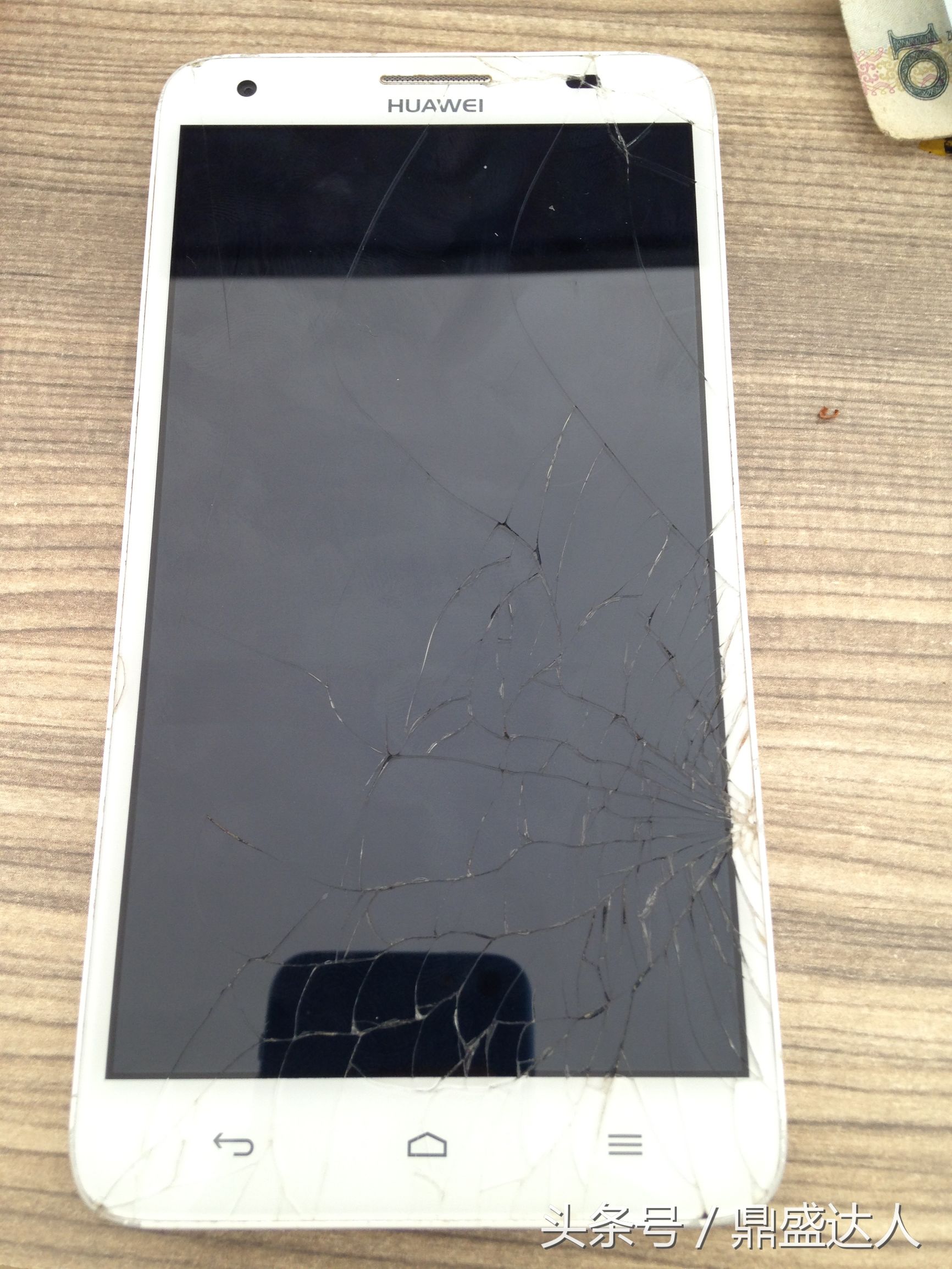 拆解荣耀手机,华为手机荣耀3x拆屏