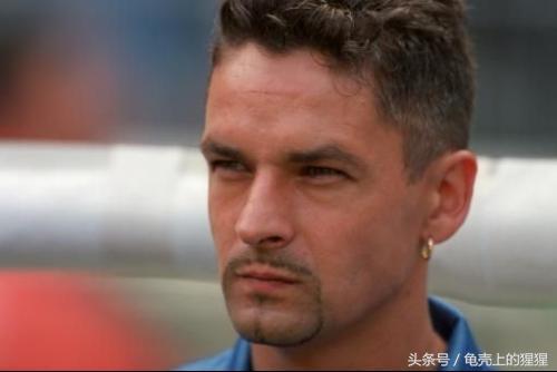 足球场上的帅哥图片,足球场上的帅哥场面