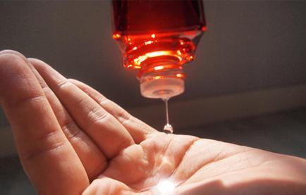 滋润干燥缺水肌肤,对抗干燥让肌肤恢复滋润