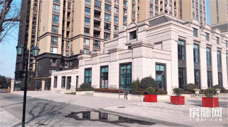 教育小区二手房买房,悦美国际和万科城润园哪个好