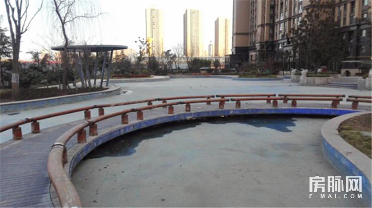 教育小区二手房买房,悦美国际和万科城润园哪个好