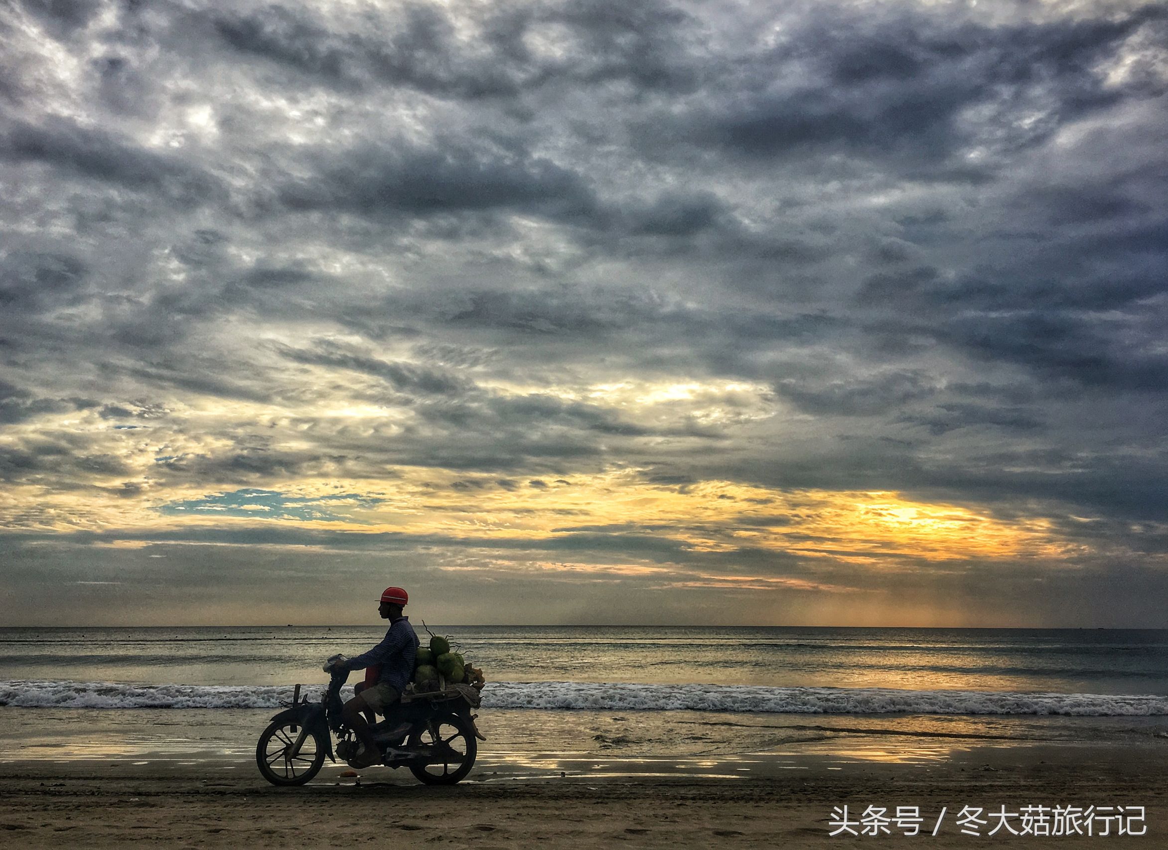 缅甸维桑沙滩，邂逅做梦都想去中国的中缅混血儿