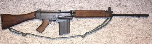 fal和akm哪个子弹威力大,最好的7.62步枪fal