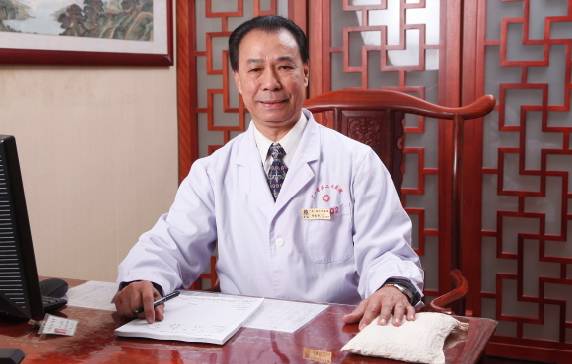 邱健行治胃病医案,邱健行治病经验心得