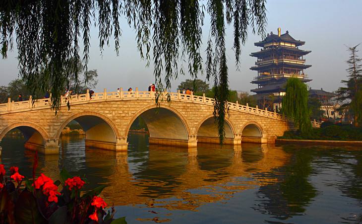 全国旅游攻略之山东济南,济南最值得去的100个地方