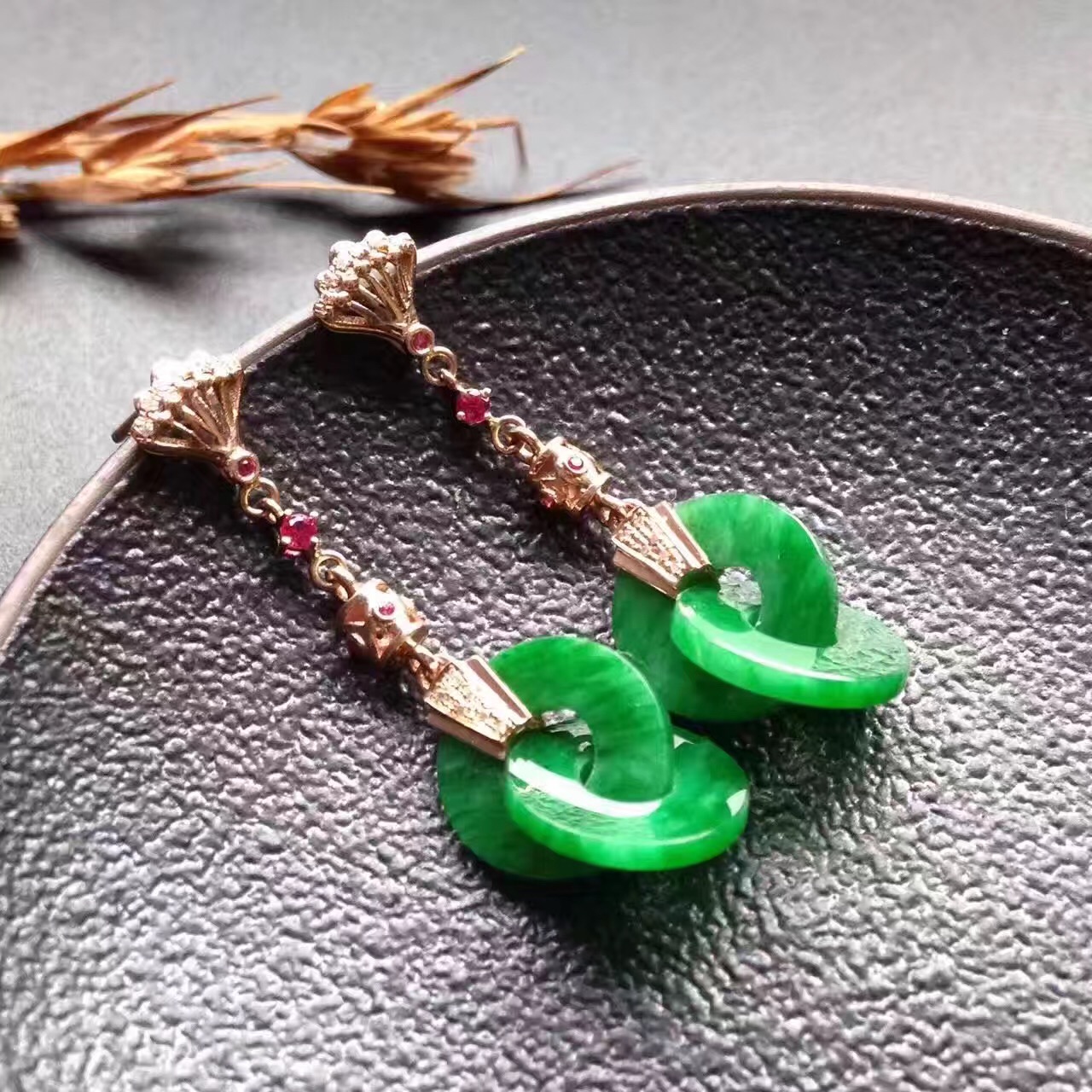 鸡年天降大财运,鸡年发财的吉祥物