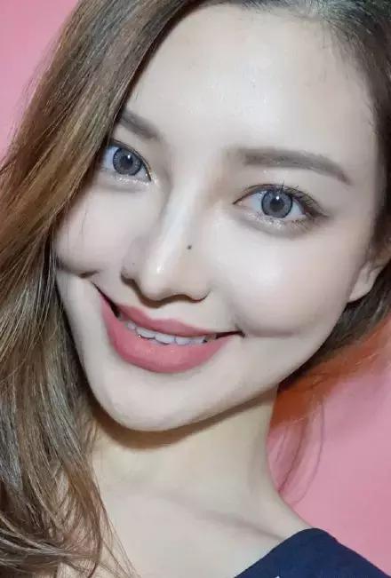 情人节给女朋友送什么口红,情人节给女朋友买口红买什么颜色