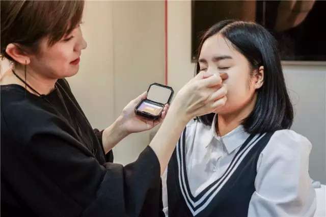 资生堂百周年限定七色蜜粉,资生堂七色蜜粉套装