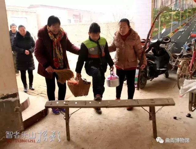 孙子开锁仪式,孩子12岁开锁仪式