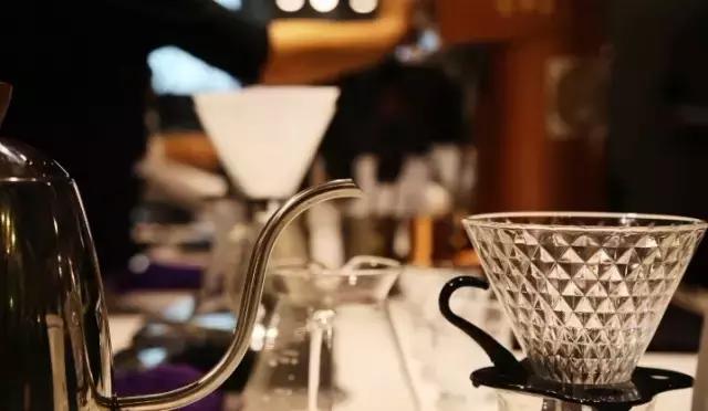 让更多人爱上牛奶,让更多人爱上喝牛奶