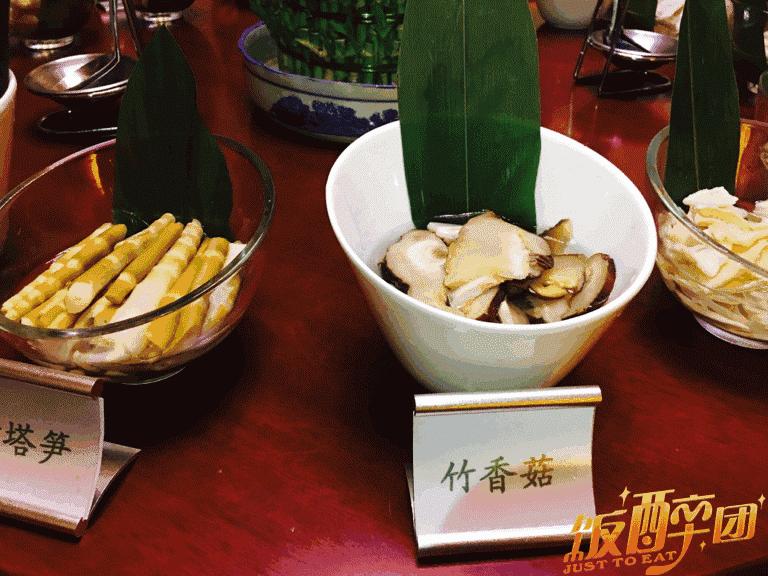 太原吃素好地方，全竹宴没吃过把，不能点餐就158元一位