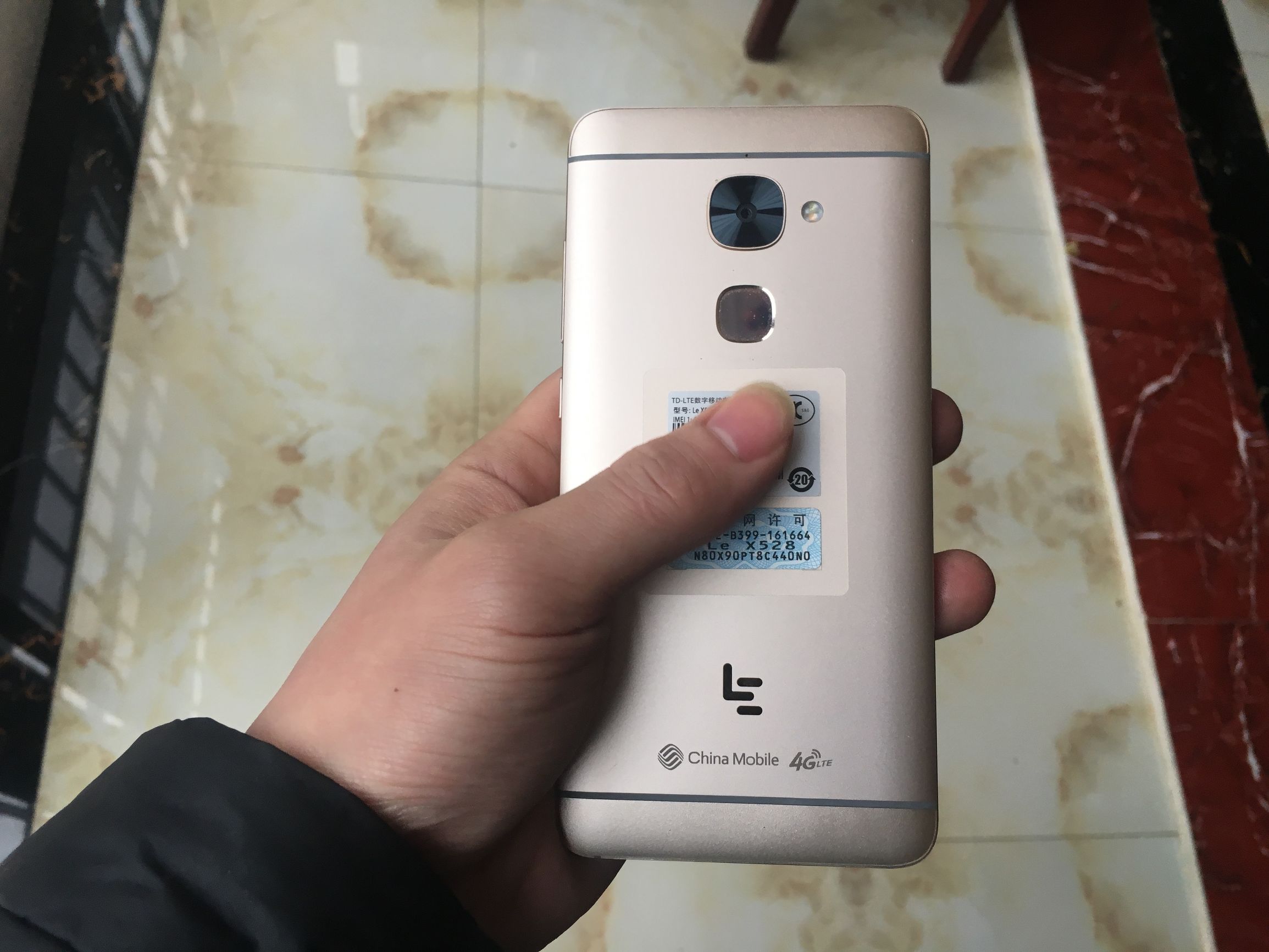 乐视2手机二手60元的用着怎么样,700左右二手备用机性价比