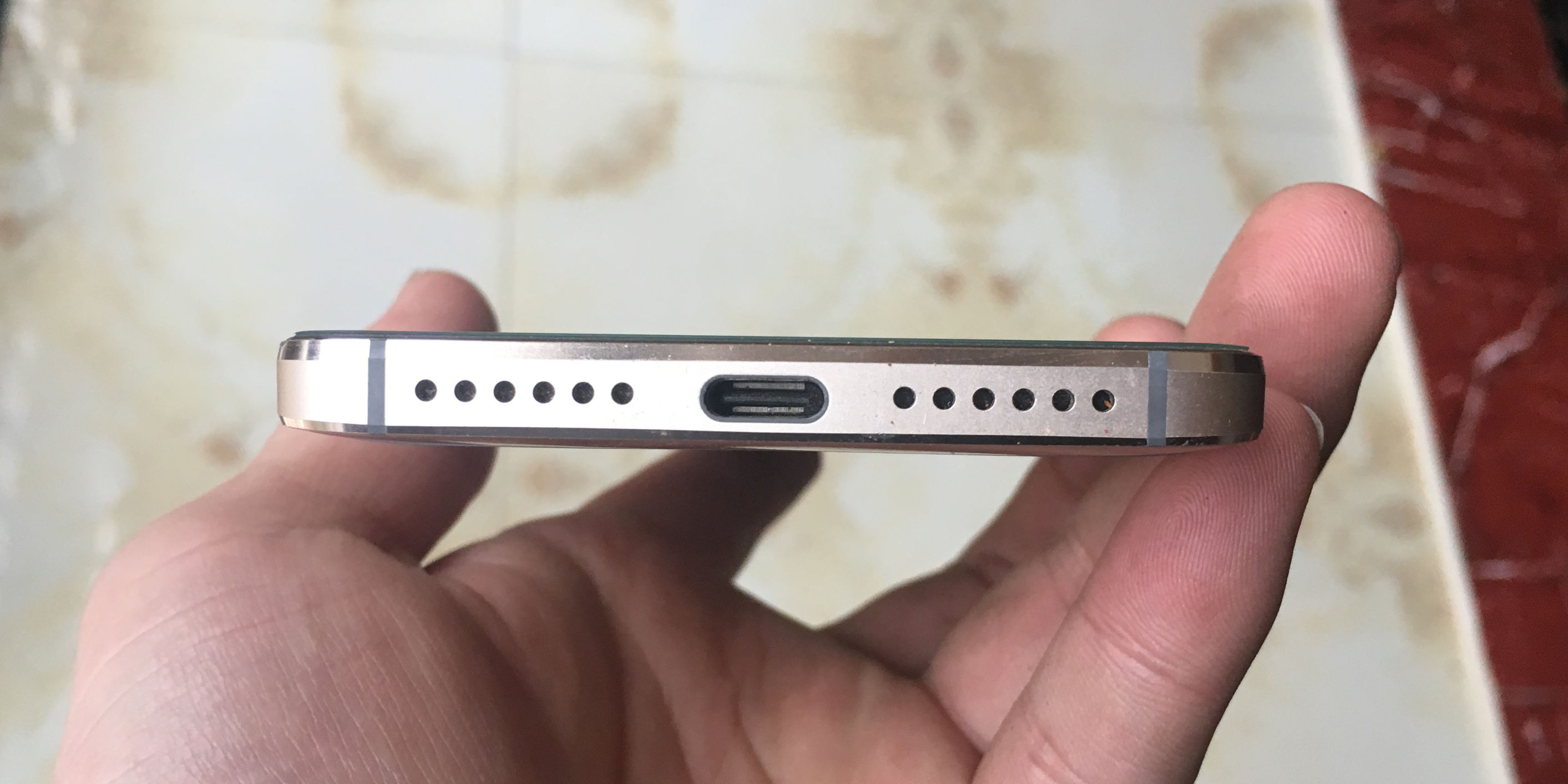 乐视2手机二手60元的用着怎么样,700左右二手备用机性价比