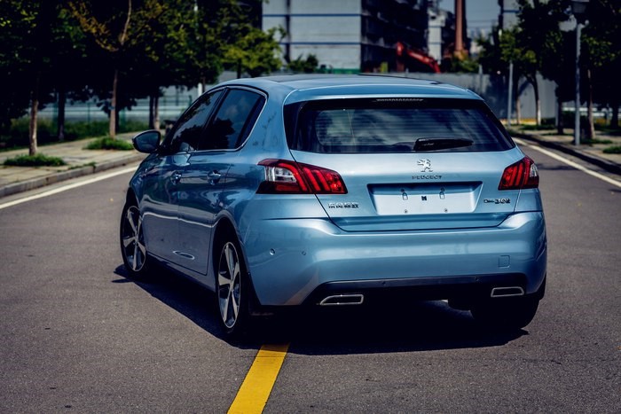 标致308s二手车15年价格1.6t,标致308s顶配睿驰版1.6t