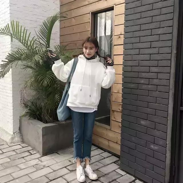 卫衣乱穿姿势,卫衣颠倒