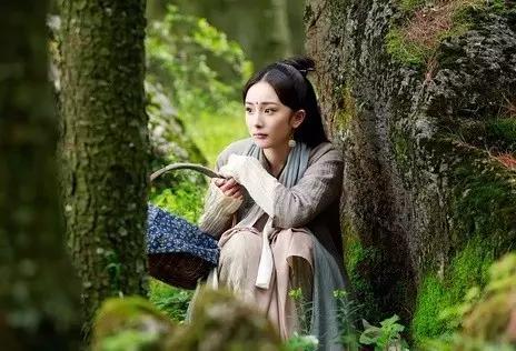 桃花妆古风妆容教程,桃花日常妆容