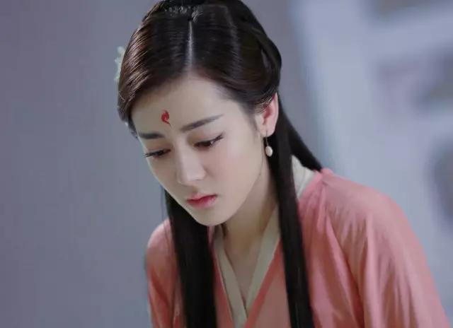 桃花妆古风妆容教程,桃花日常妆容