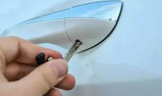 汽车遥控没电了怎么解除警报,遥控汽车电池没电了怎么办呢