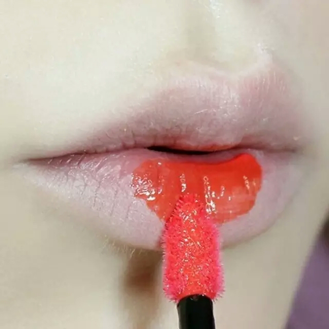 赌上所有红包，我预测这几款口红将刷爆2017年朋友圈！