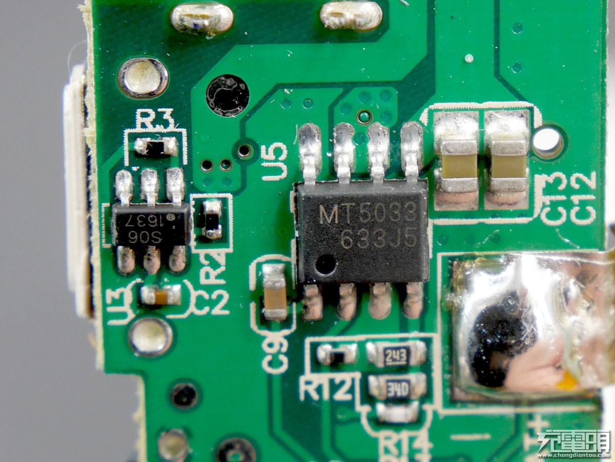 yoobao移动电源600w拆解,yoobao42000移动电源