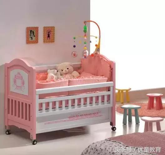 剖腹产后宝宝12天注意事项,剖腹产后的宝宝吃什么比较好