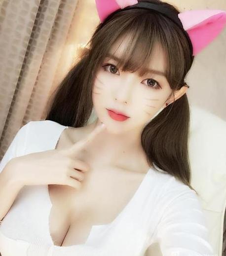 人傻钱多系列：韩国美女在中国直播赚了辆保时捷