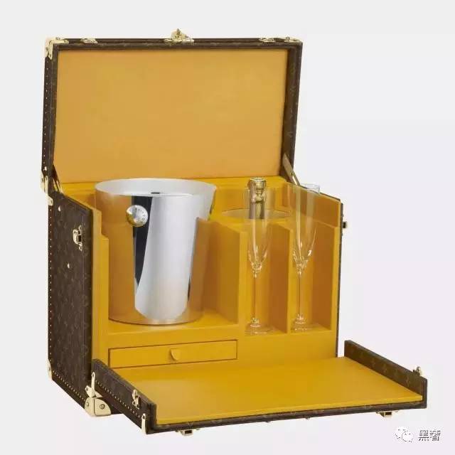 lv的特别定制,lv定制是什么