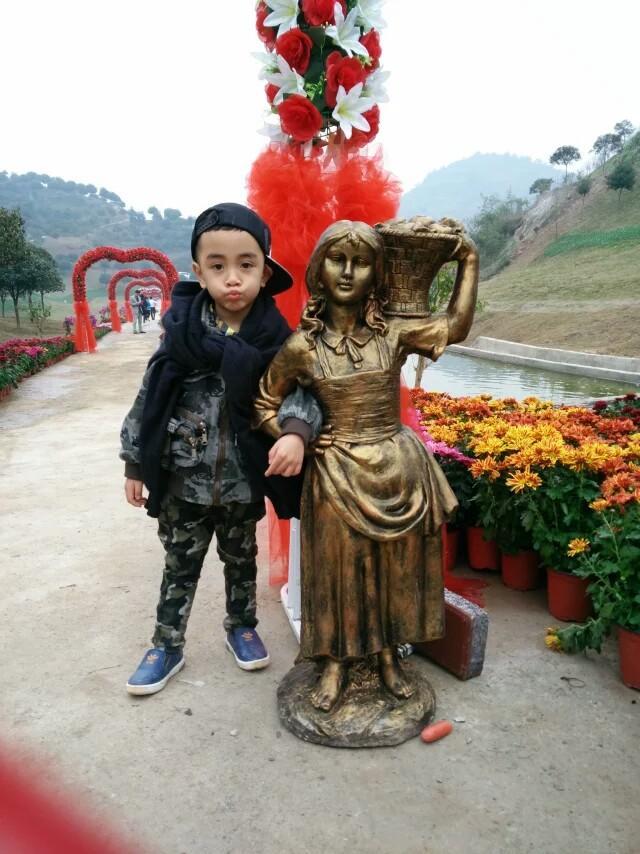 有个小18岁的妹妹是个什么体验,有一个差10岁的妹妹是什么体验