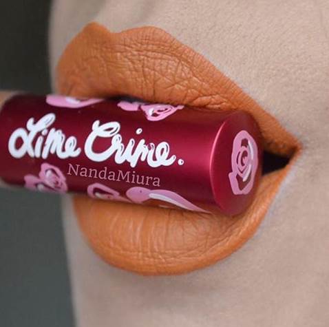 土色风潮的进阶版！2017由一深一浅南瓜色称霸欧美彩妆界