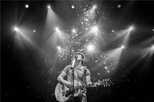 赵雷中国好歌曲第一次唱成都,赵雷在刘欢面前唱成都完整视频